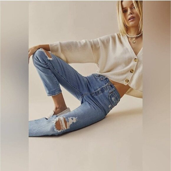 Levi’s Button Fly Wedgie Jeans 25 stretch Straight leg Distressed denim blue - Picture 2 of 14